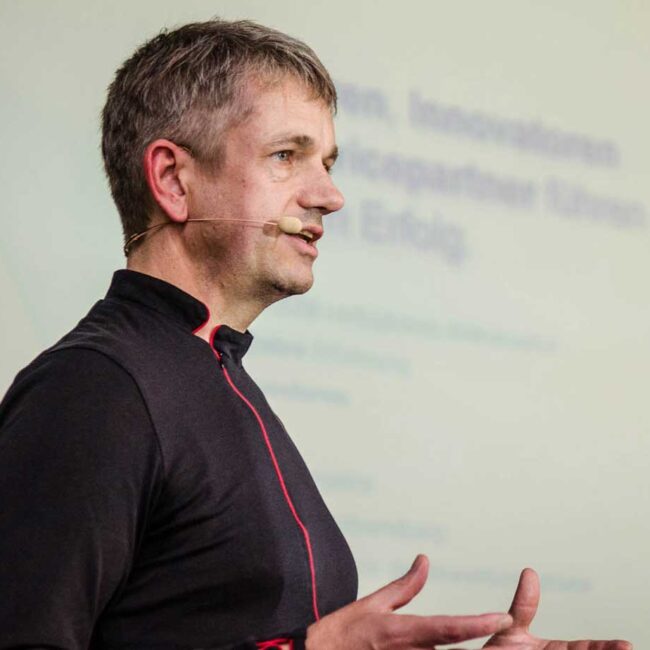 Reinhard Willfort als Vortragender